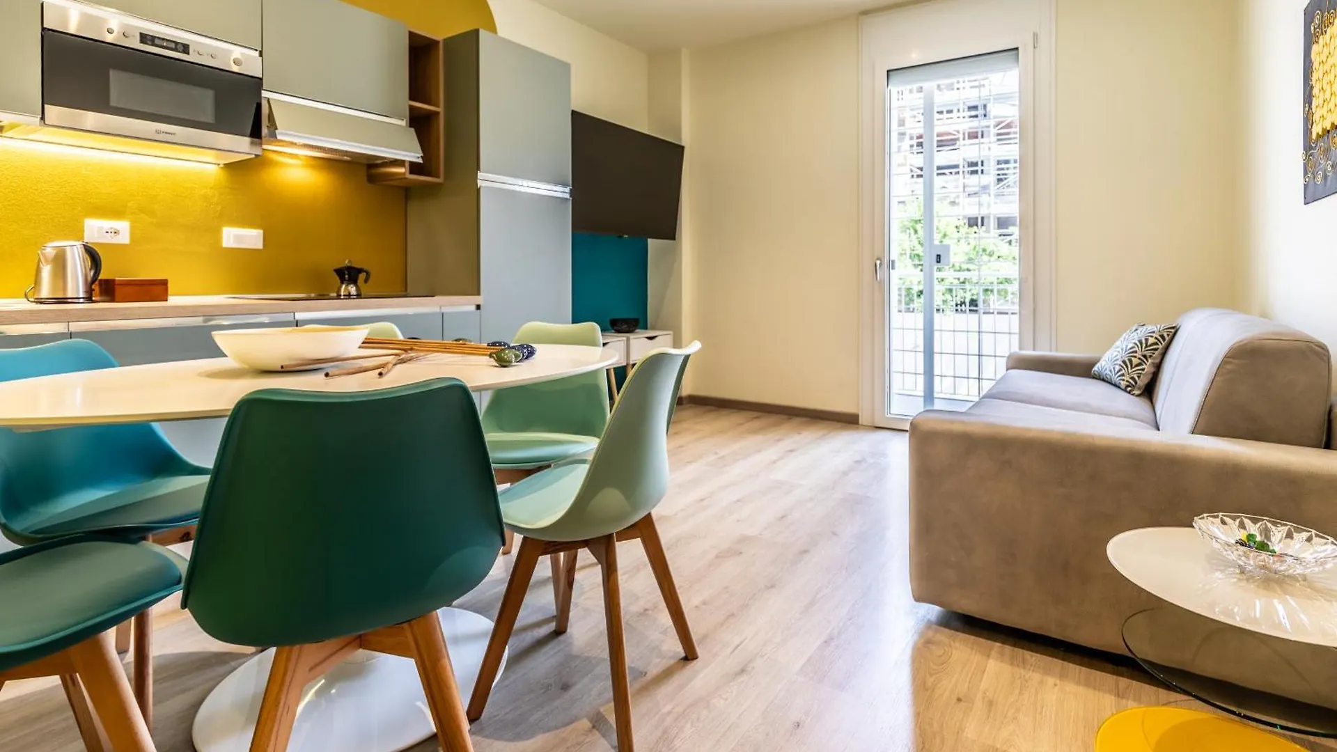 Housmart Emilia Levante 98 Bologna