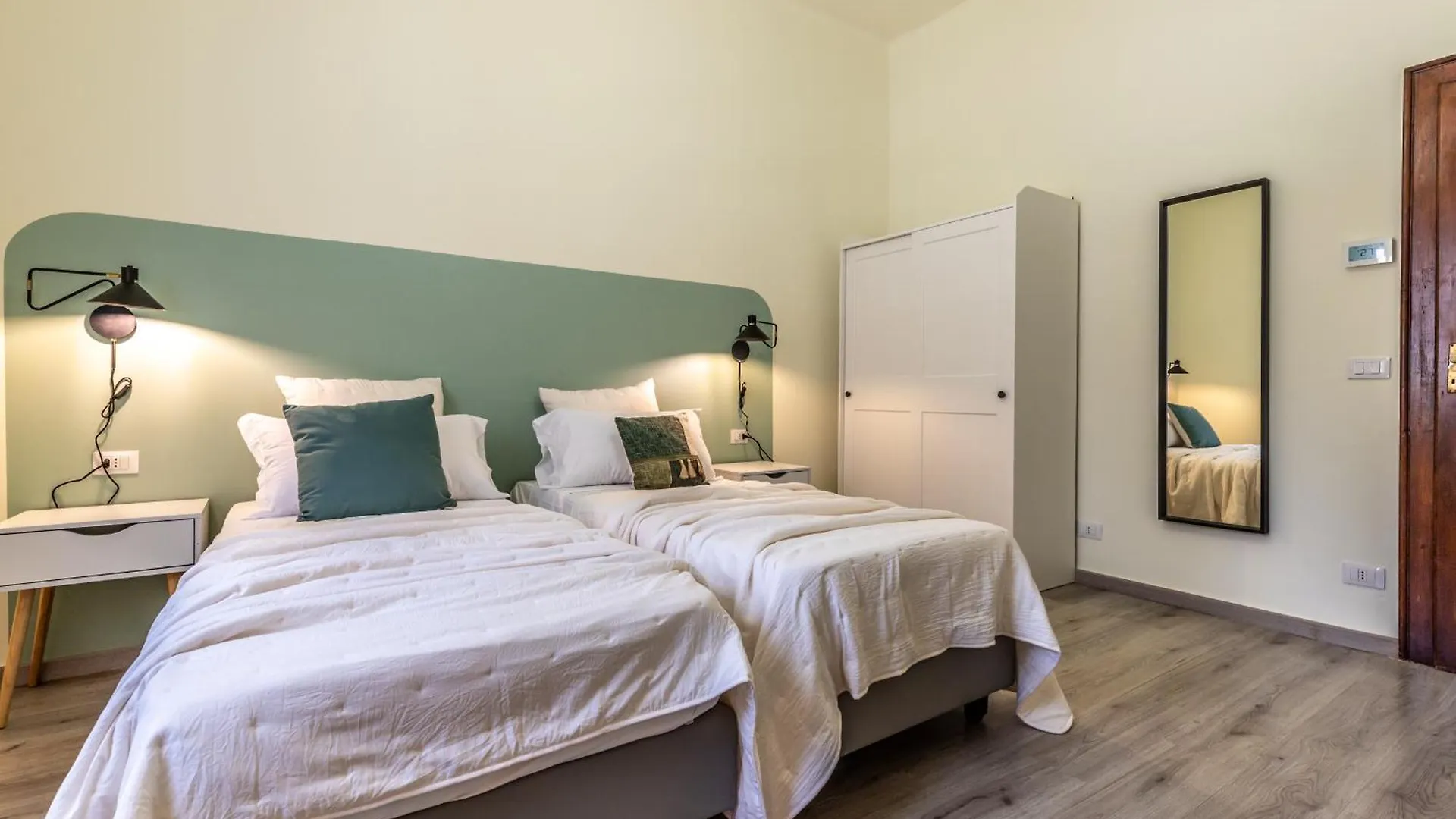 Housmart Emilia Levante 98 Bologna Italy