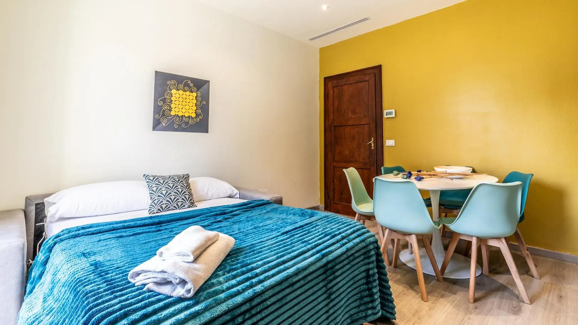 Housmart Emilia Levante 98 Bologna Apartment